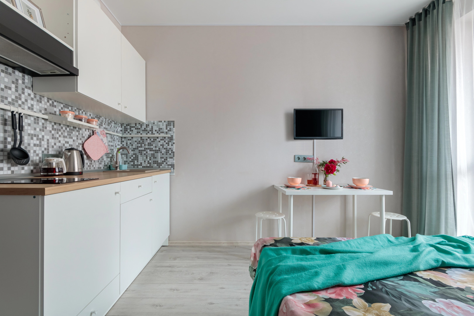 Апартаменты MiHome Pione