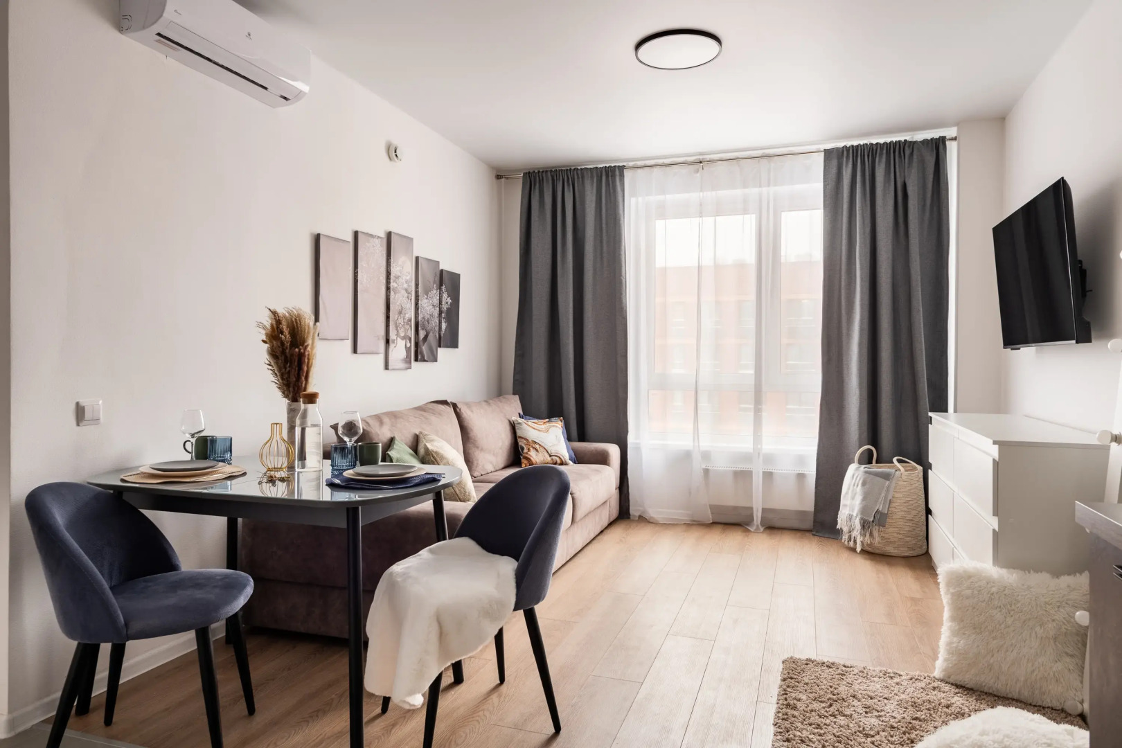 Квартира Зазеркалье