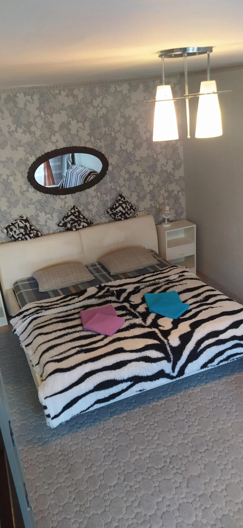 Апартаменты на Немировича-Данченко 163