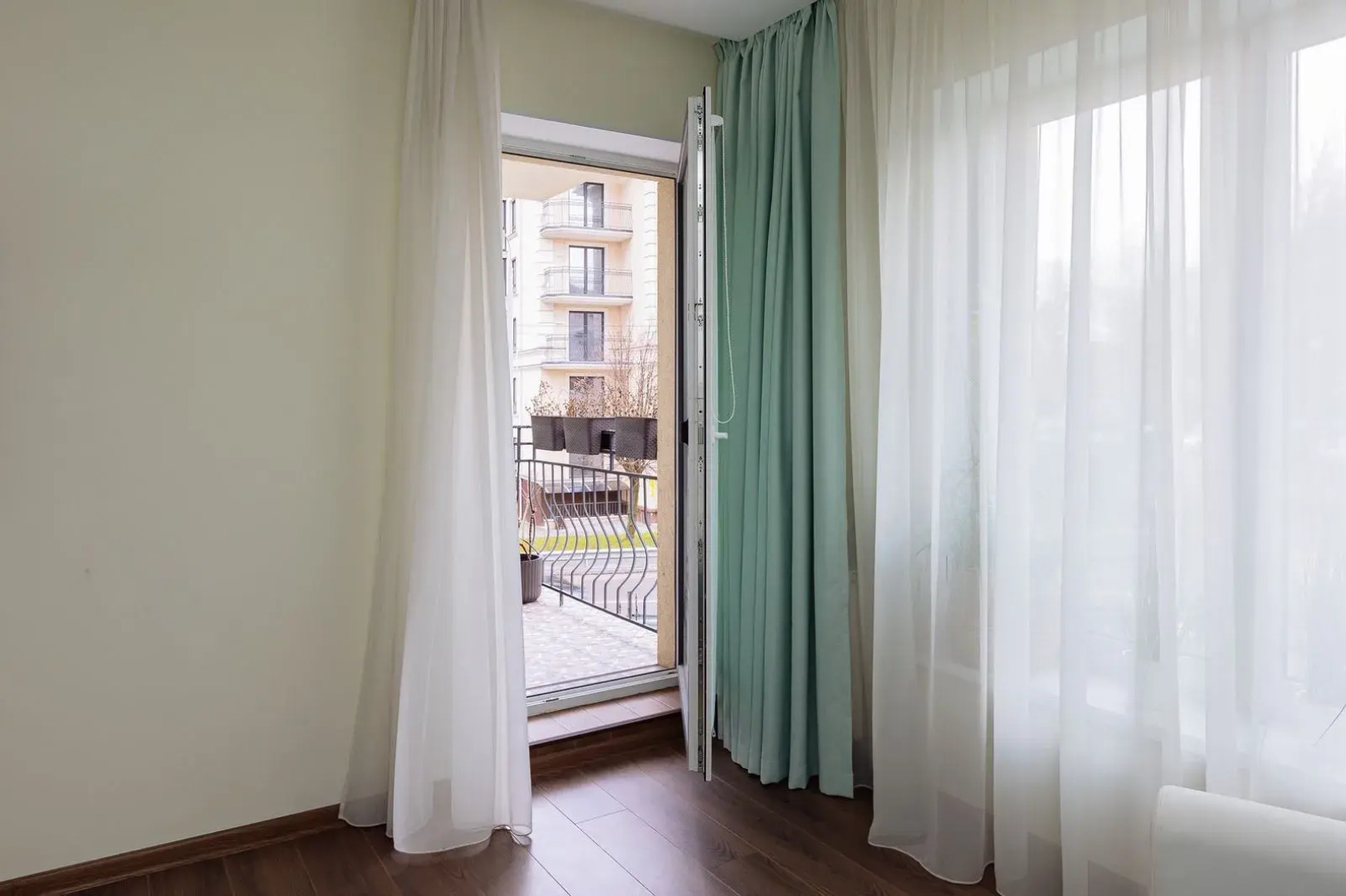 Апартаменты на первой линии у моря