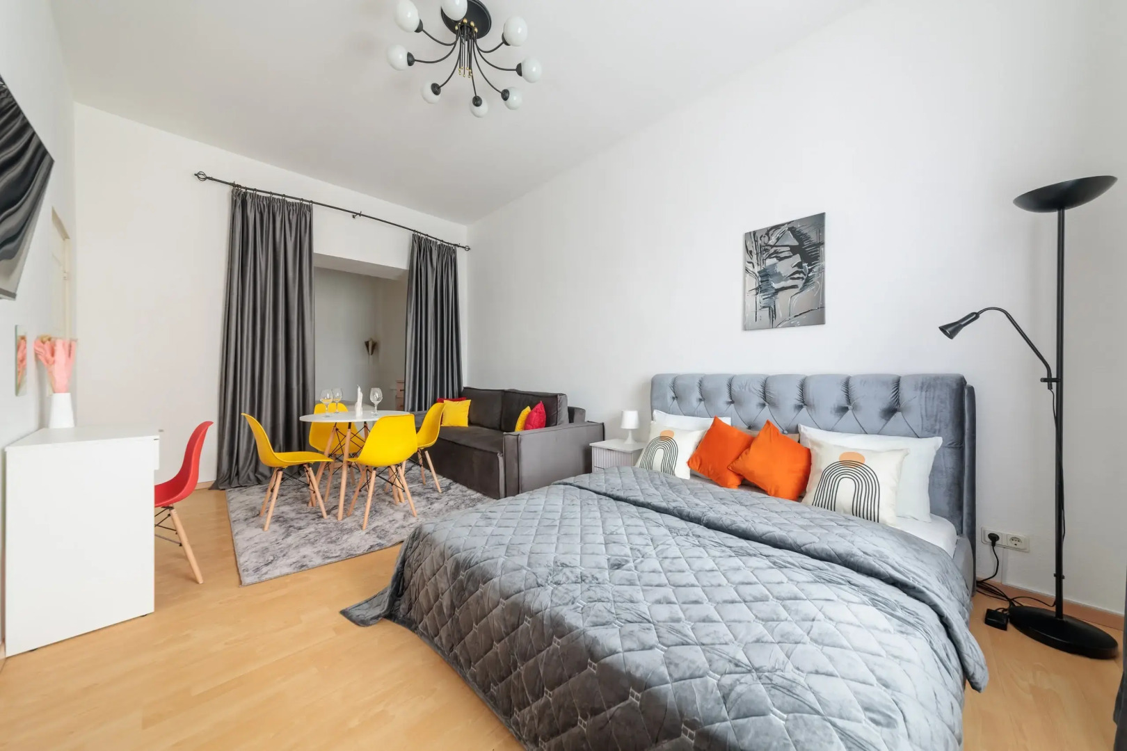 Апартаменты Евро Двухкомнатные у Эрмитажа