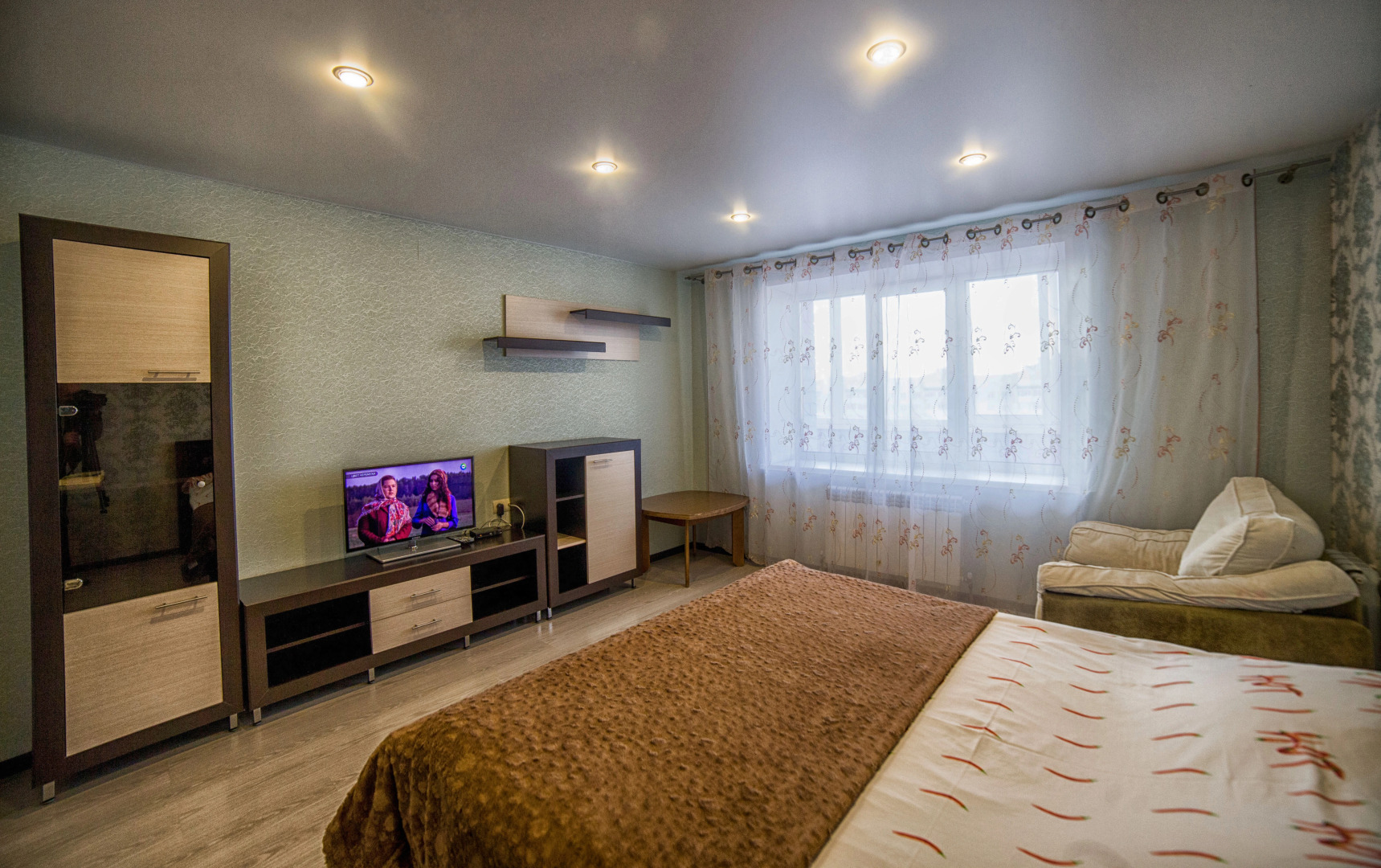 Апартаменты Матросова 16