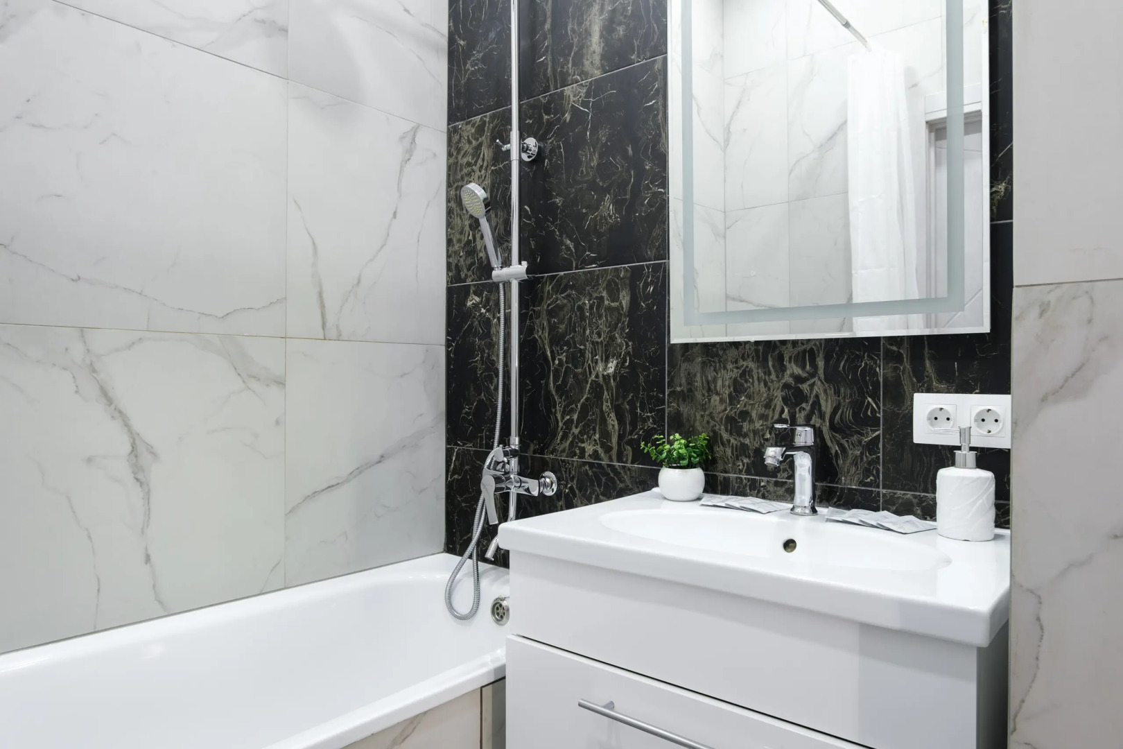 Апартаменты Угловые На Радищева 41