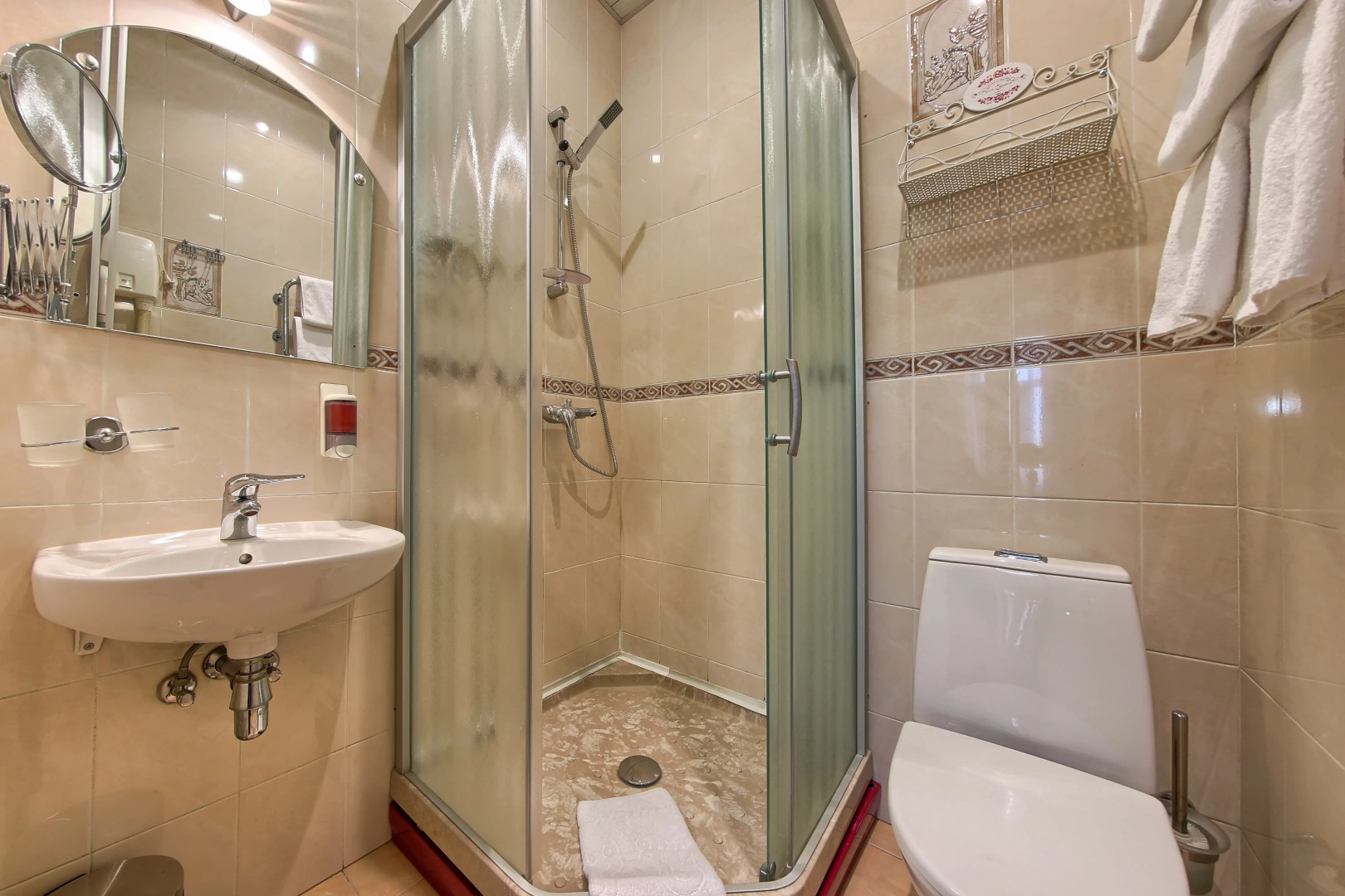 Меблированные комнаты Антарес на Невском проспекте