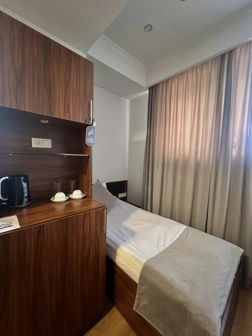 Отель Mashtots Hotel