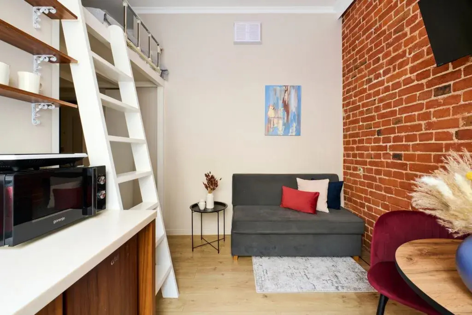 Апартаменты Птичка