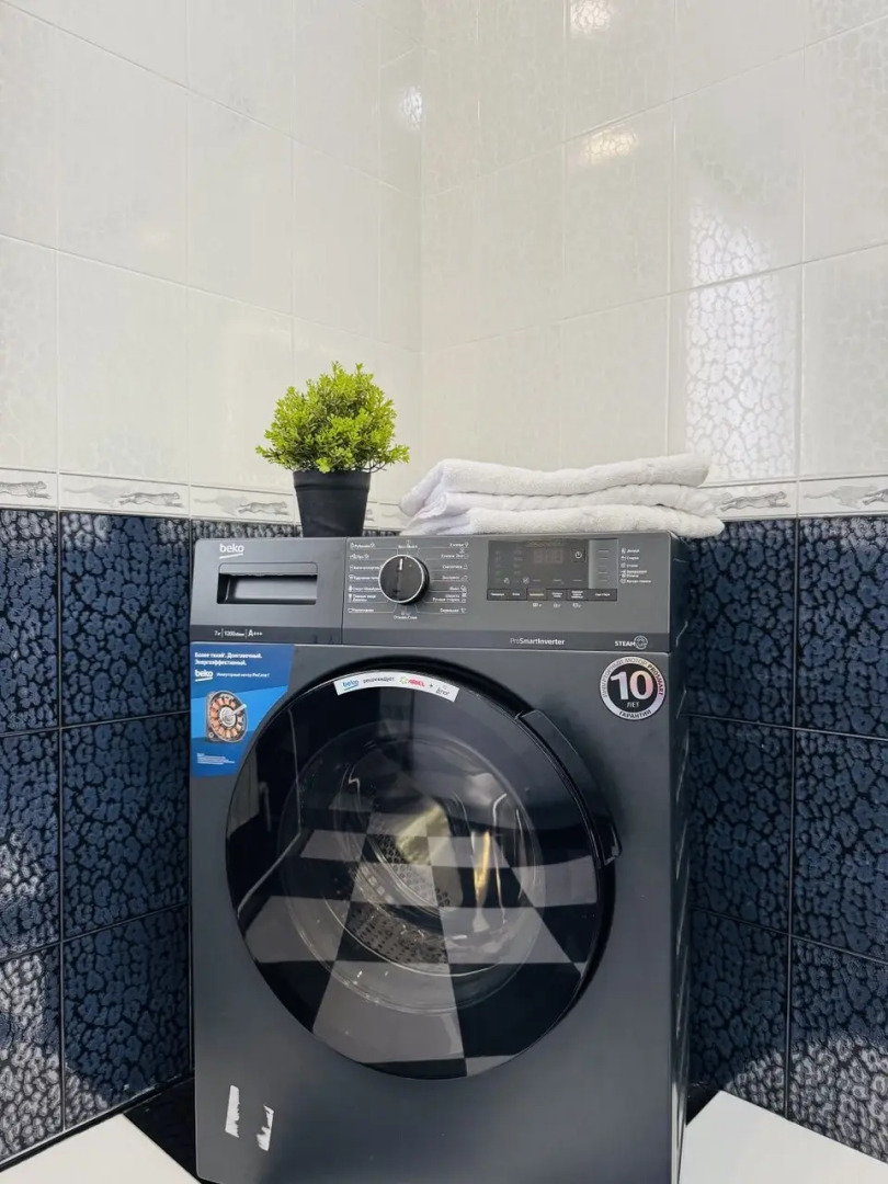 Частный дом с бассейном