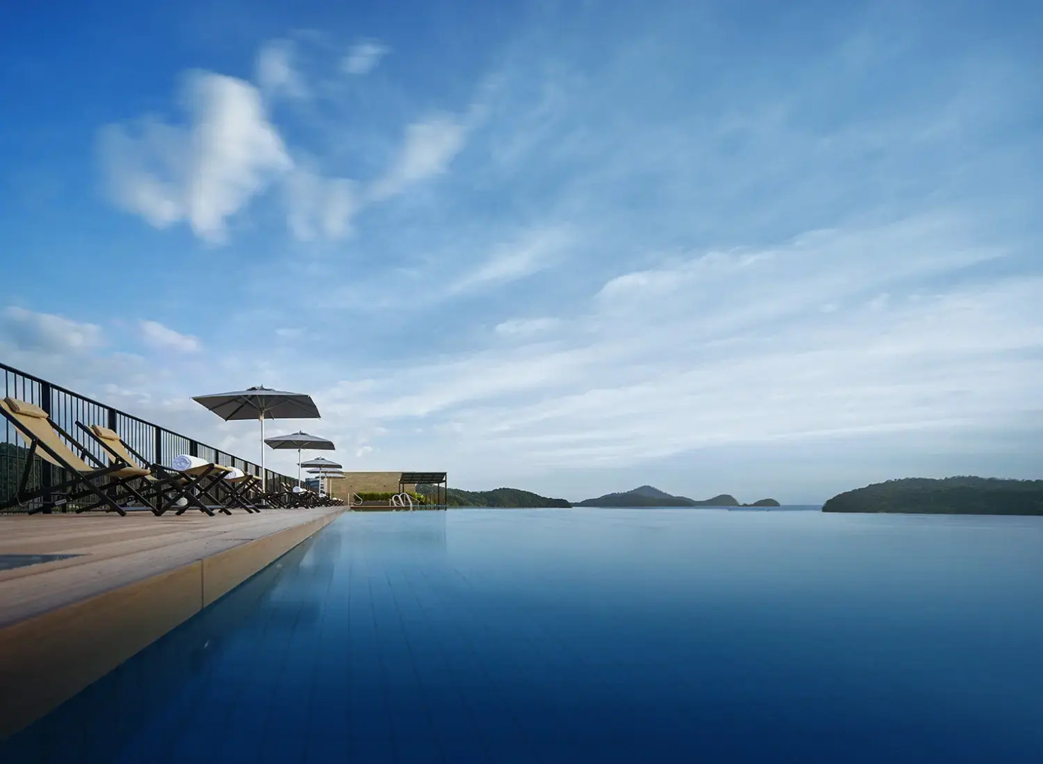 Курортный отель PARKROYAL Langkawi Resort