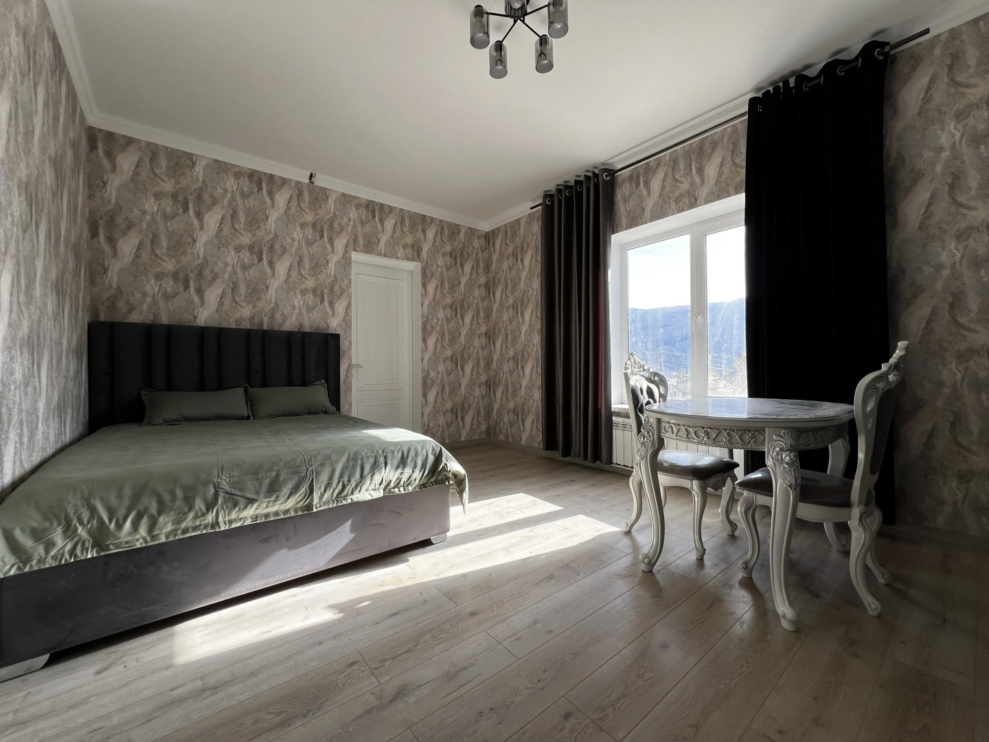 Апартаменты Ботлих ваш личный апартамент с видом на горы