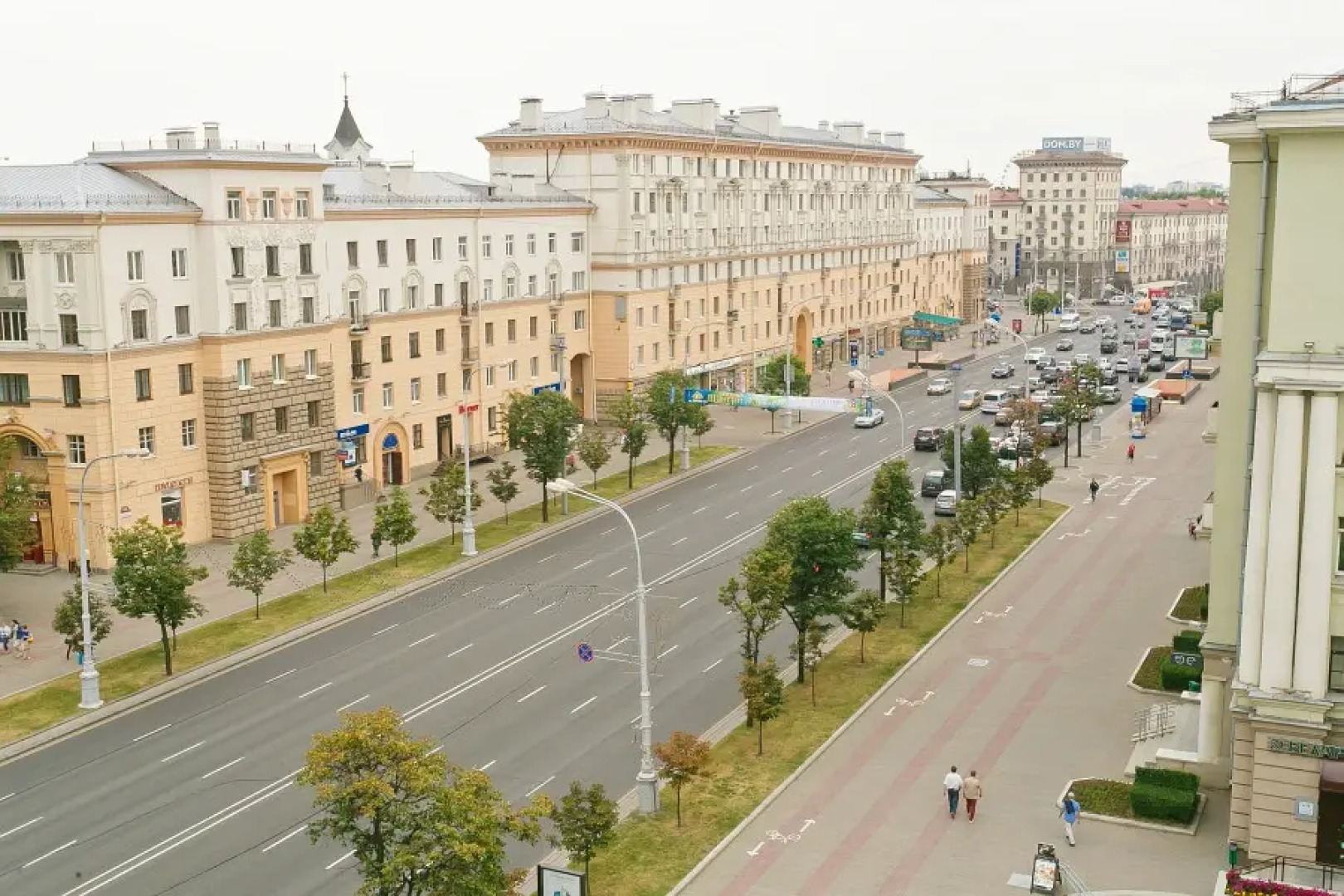 Апартаменты 3-комн. в центре Минска для 7 гостей