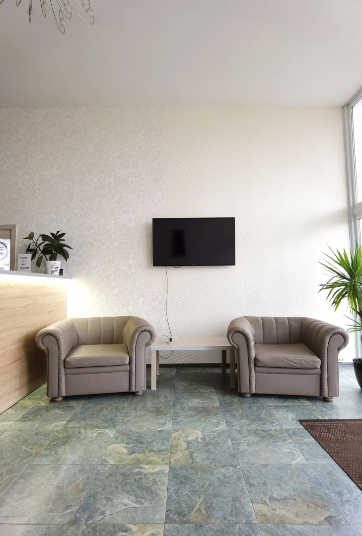 Отель Веряжский