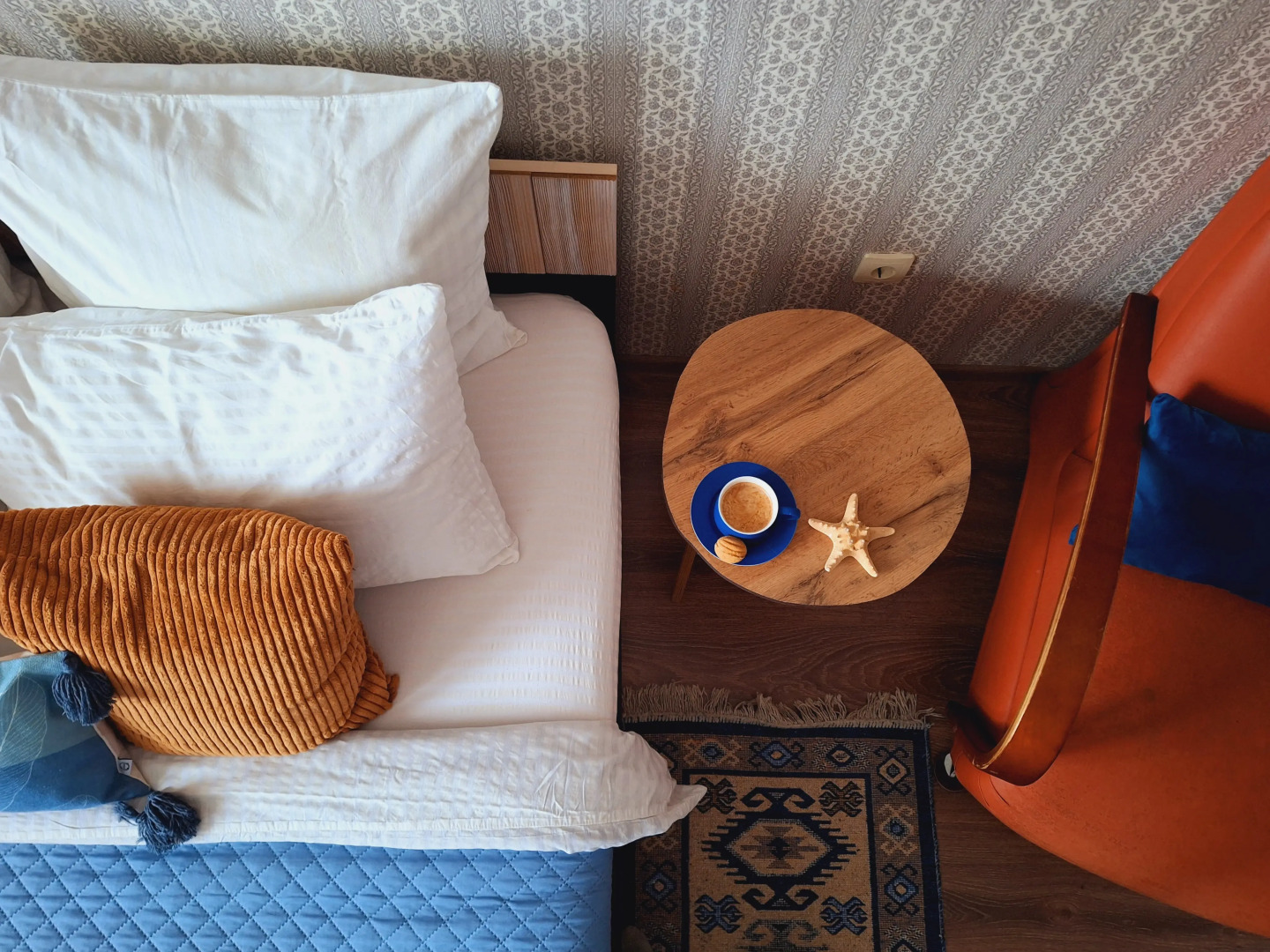 Apartments Cozy Flat with the Sea and Rock on str. Kunikova bld. 20A