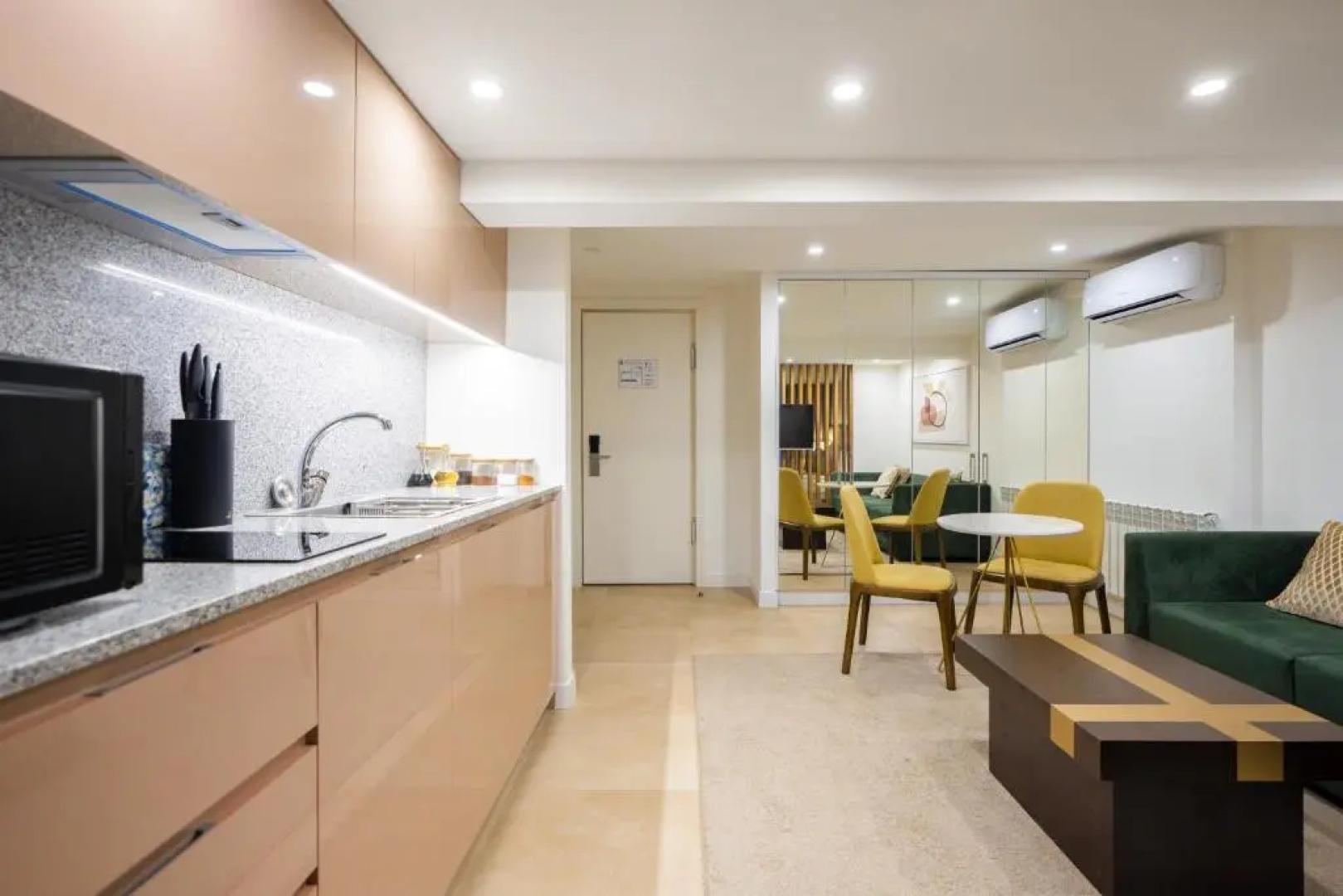 RIS Opera Apartments Yerevan