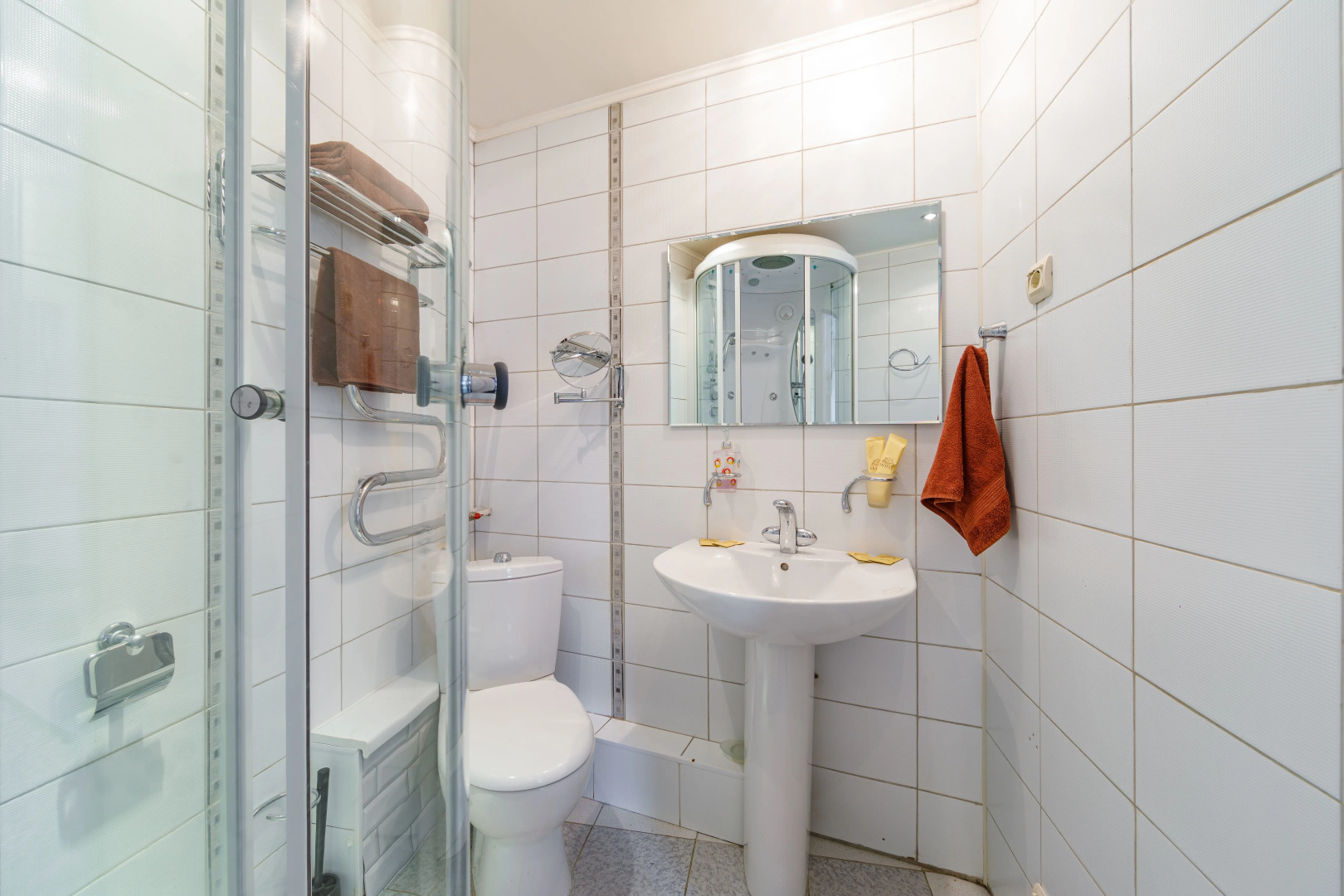 Апартаменты Dayker City Apartments на Декабристов 31