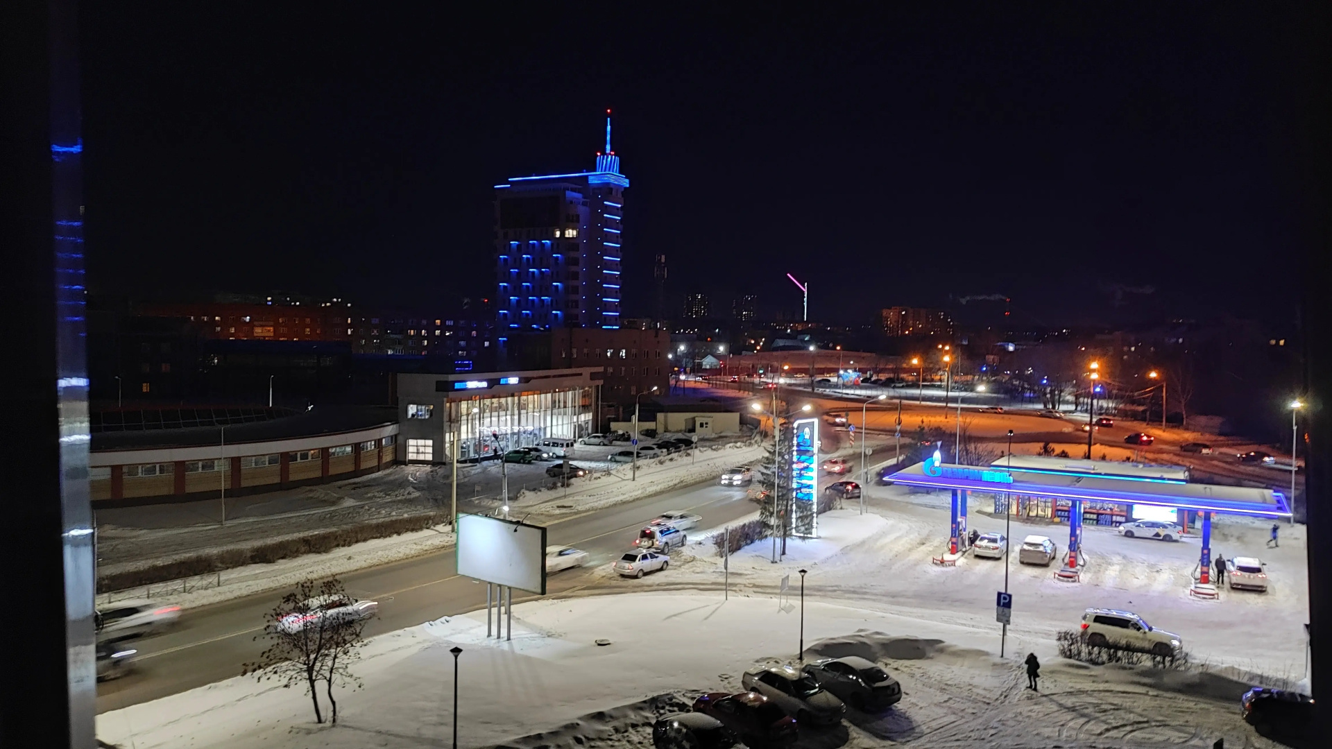 Апартаменты с кухней и балконом