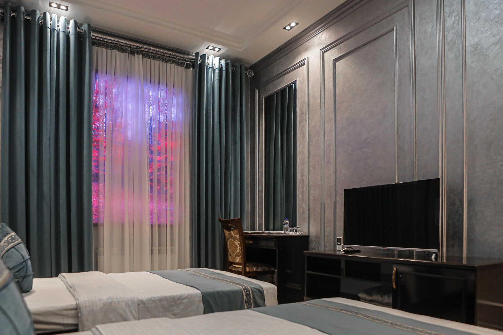 Отель Ширин Плаза