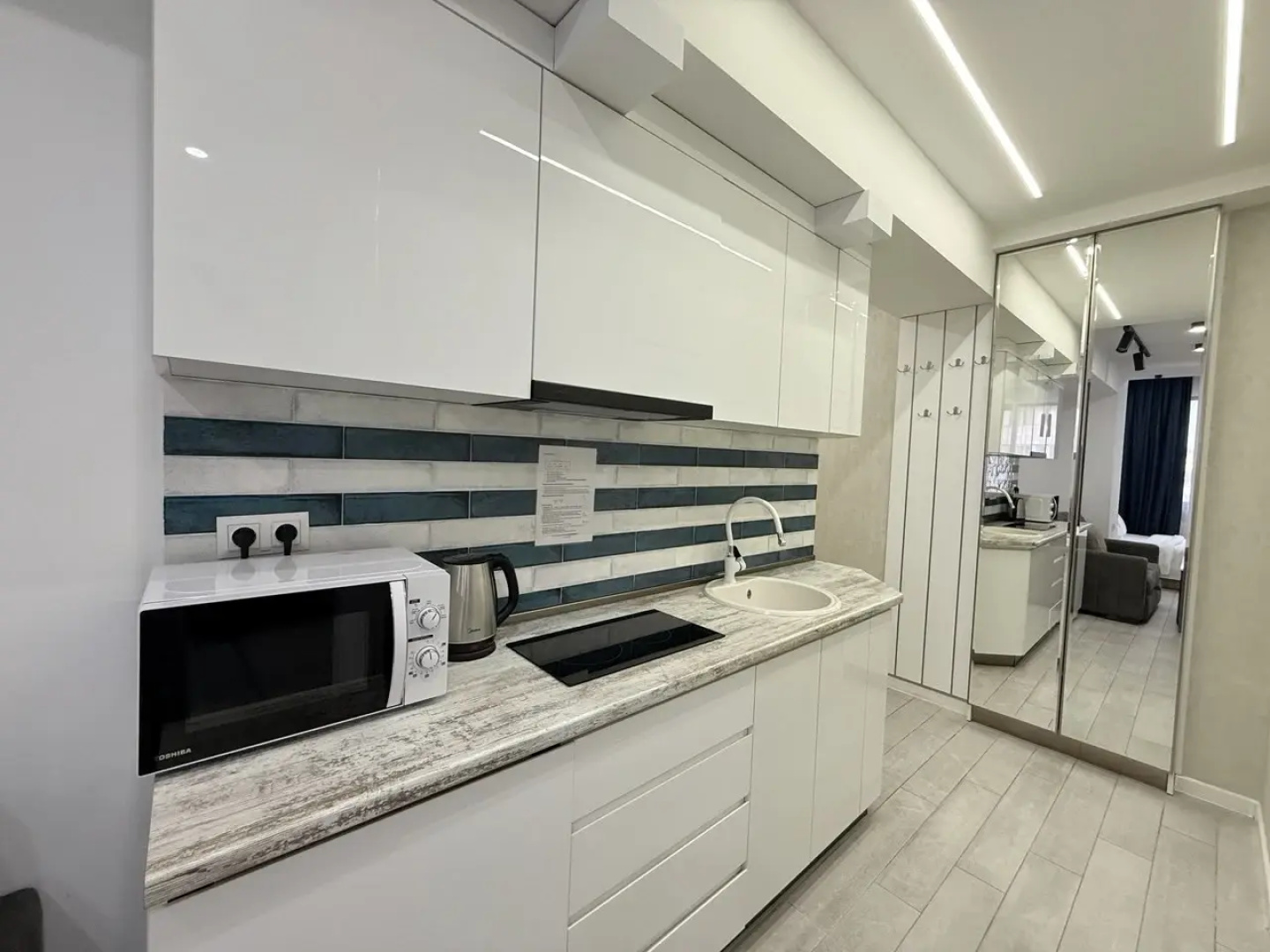 Апартаменты  Stylish apt city center, BW