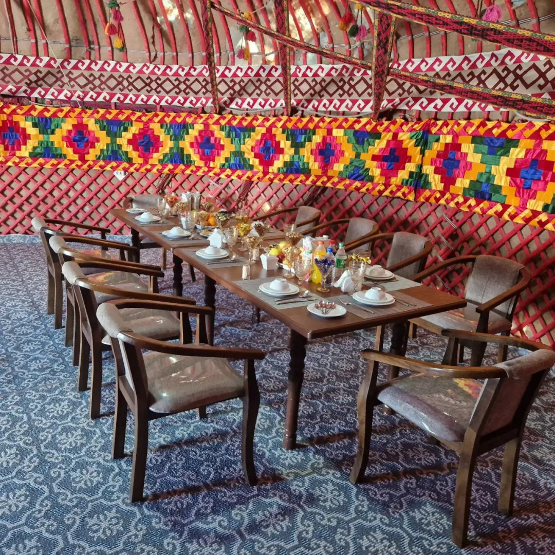 Курортный отель Aral Plaza Resort