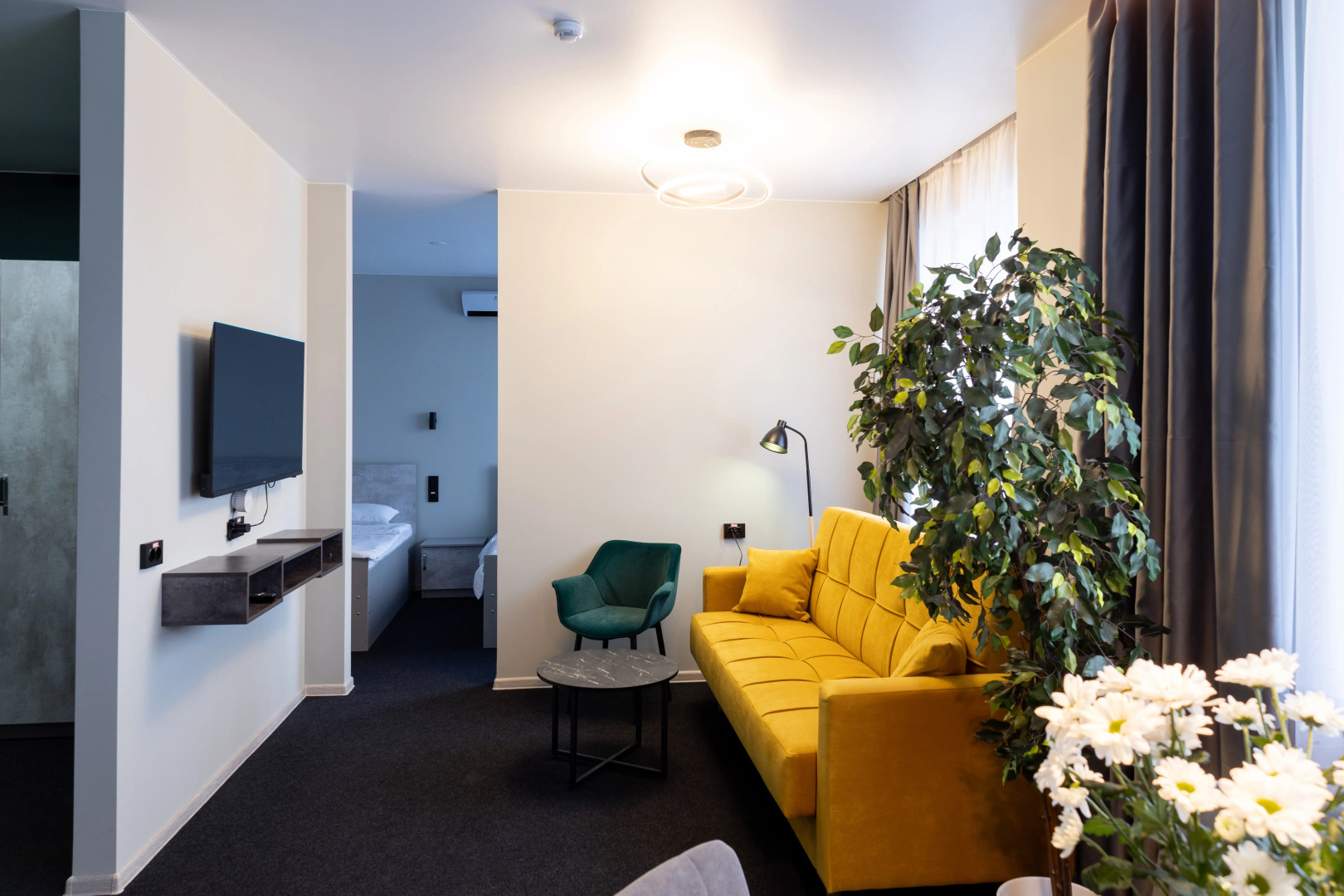 Отель Green Hall