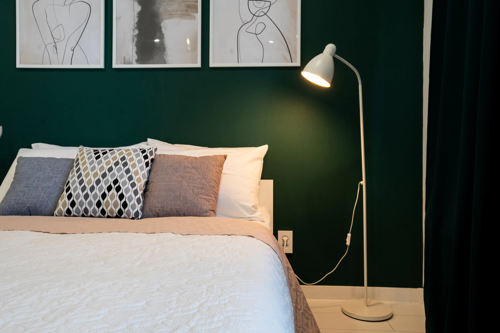 Квартира студия у парка Галицкого Апарт-Отелика на Героев Разведчиков