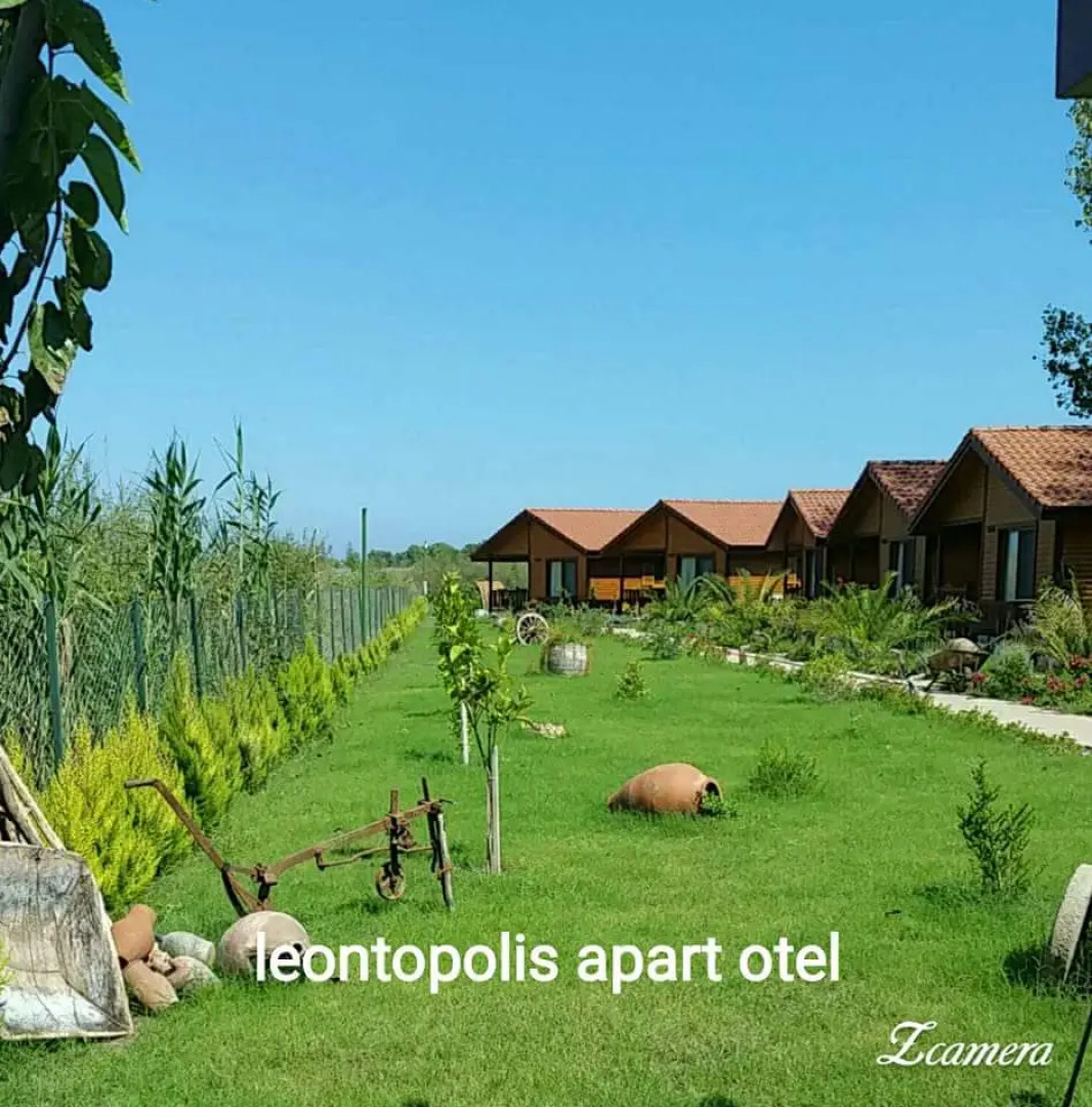Апарт-Отель Leontopolis