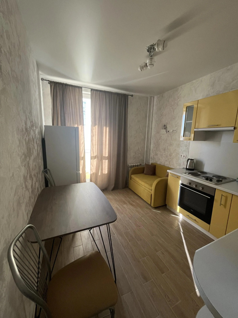 Квартира на Малиновского 10а