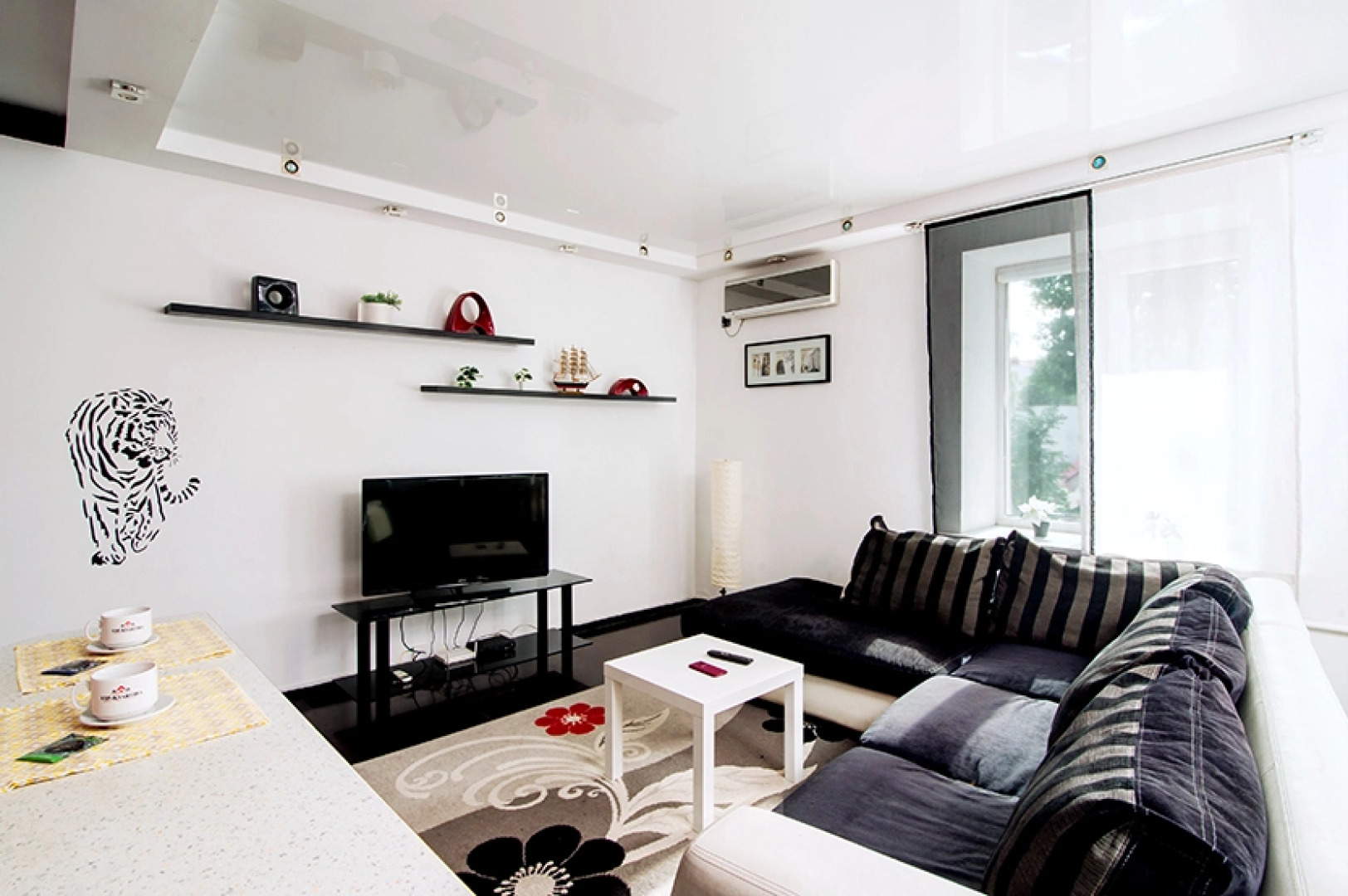 Апартаменты на Ленина 4