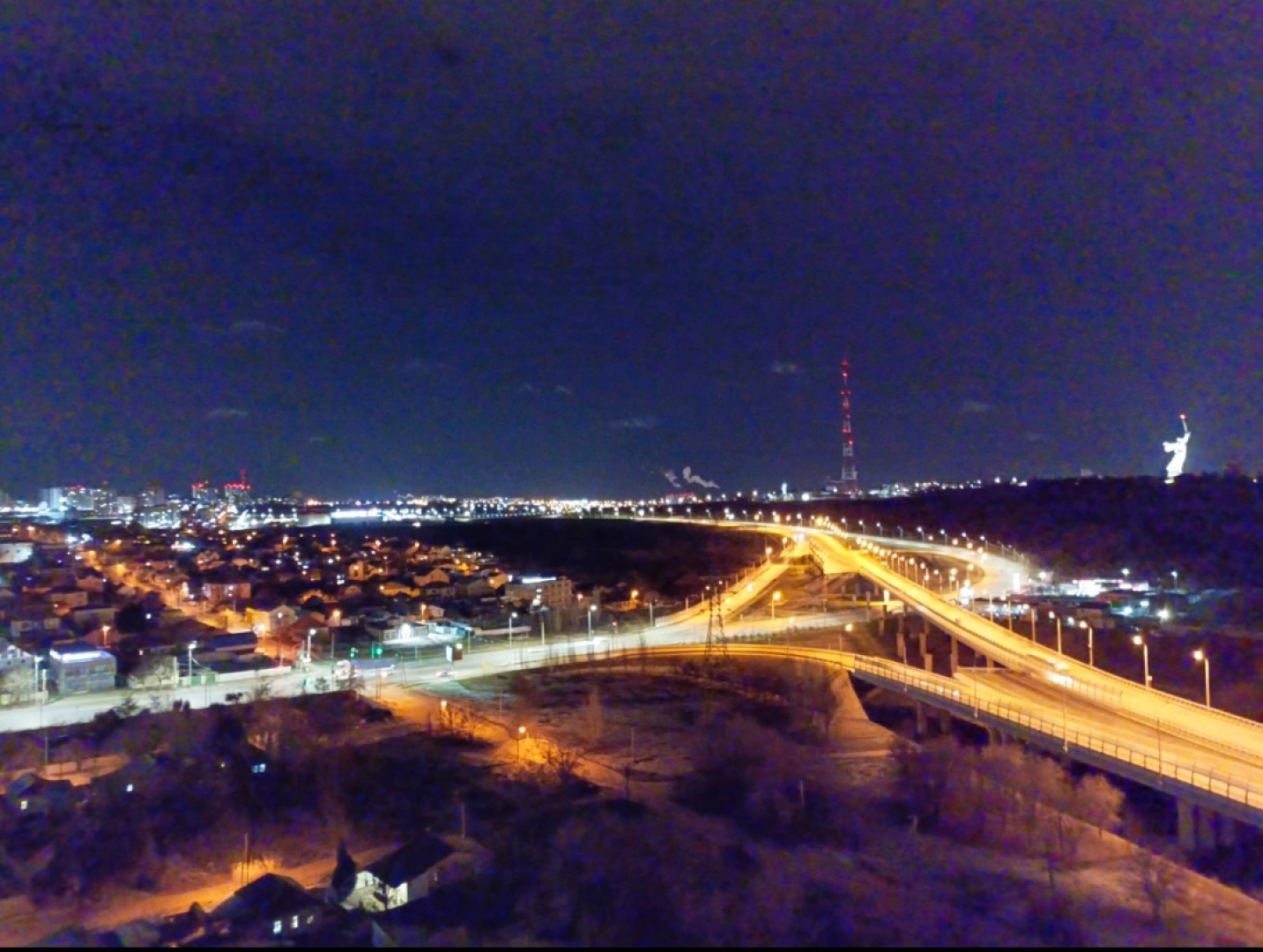 Квартира Красивая квартира рядом с Мамаевым курганом