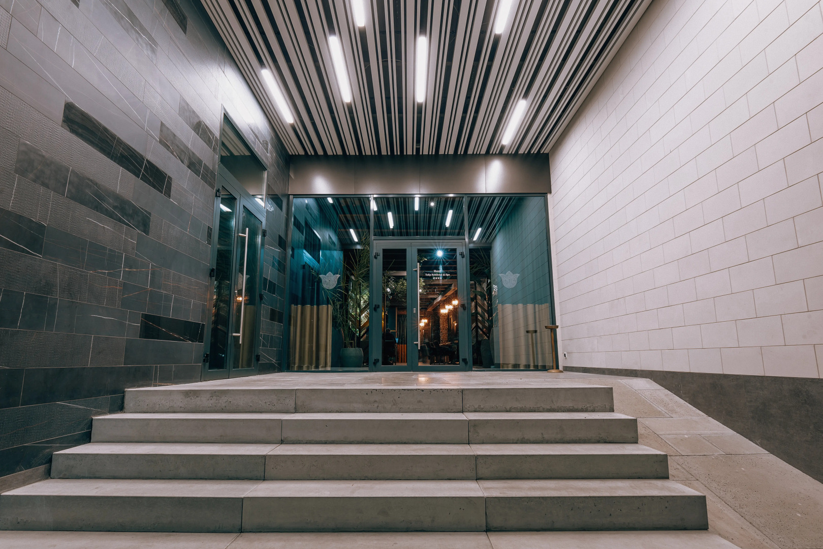 Отель Tulip Residence & Spa