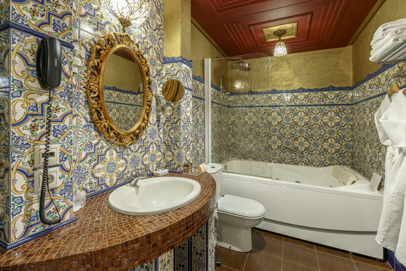 Загородный отель ЯР Hotel&SPA