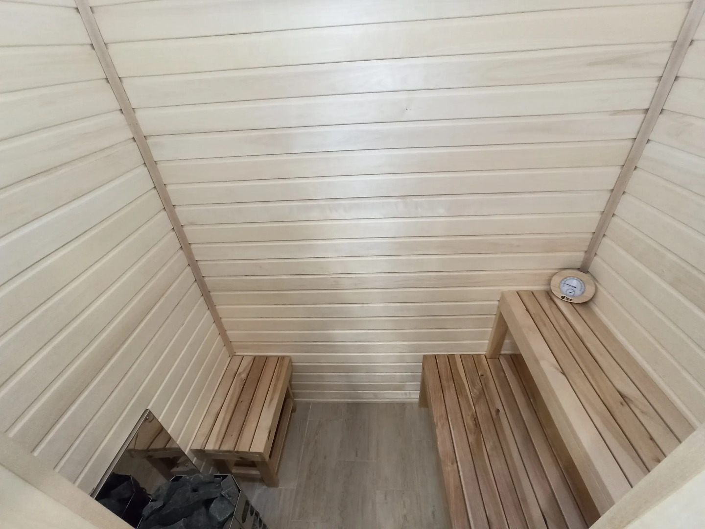 Квартира 1 Комнатная  с Сауной и 2мя 2х спальными Кроватями в Частном Доме