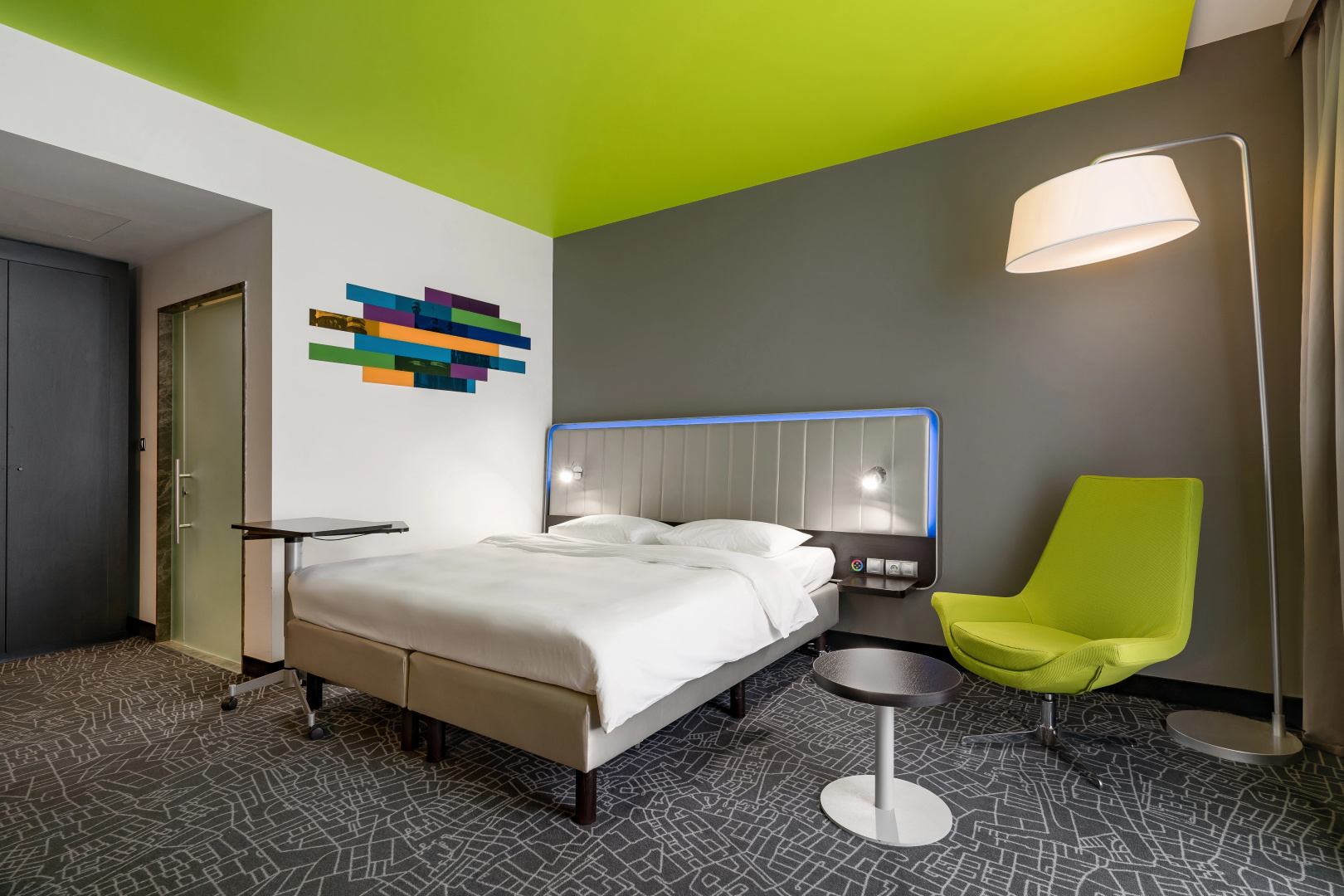Cosmos Saint -Petersburg Pulkovo Airport Hotel