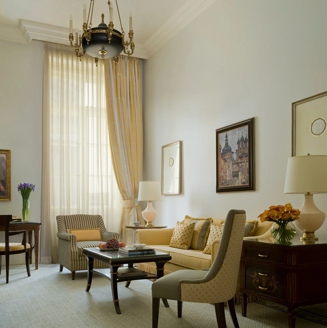 Отель Four Seasons Lion Palace St. Petersburg