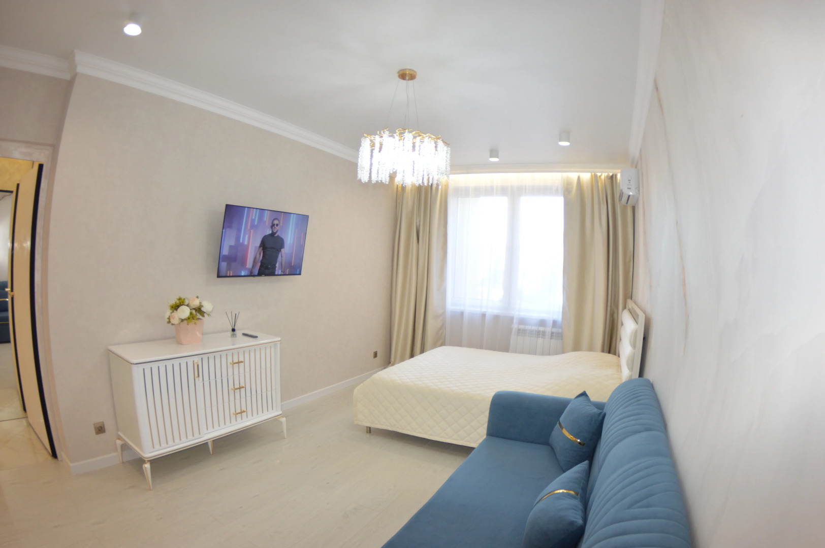 Квартира Дизайнерская Евротрешка на Мира 5 В