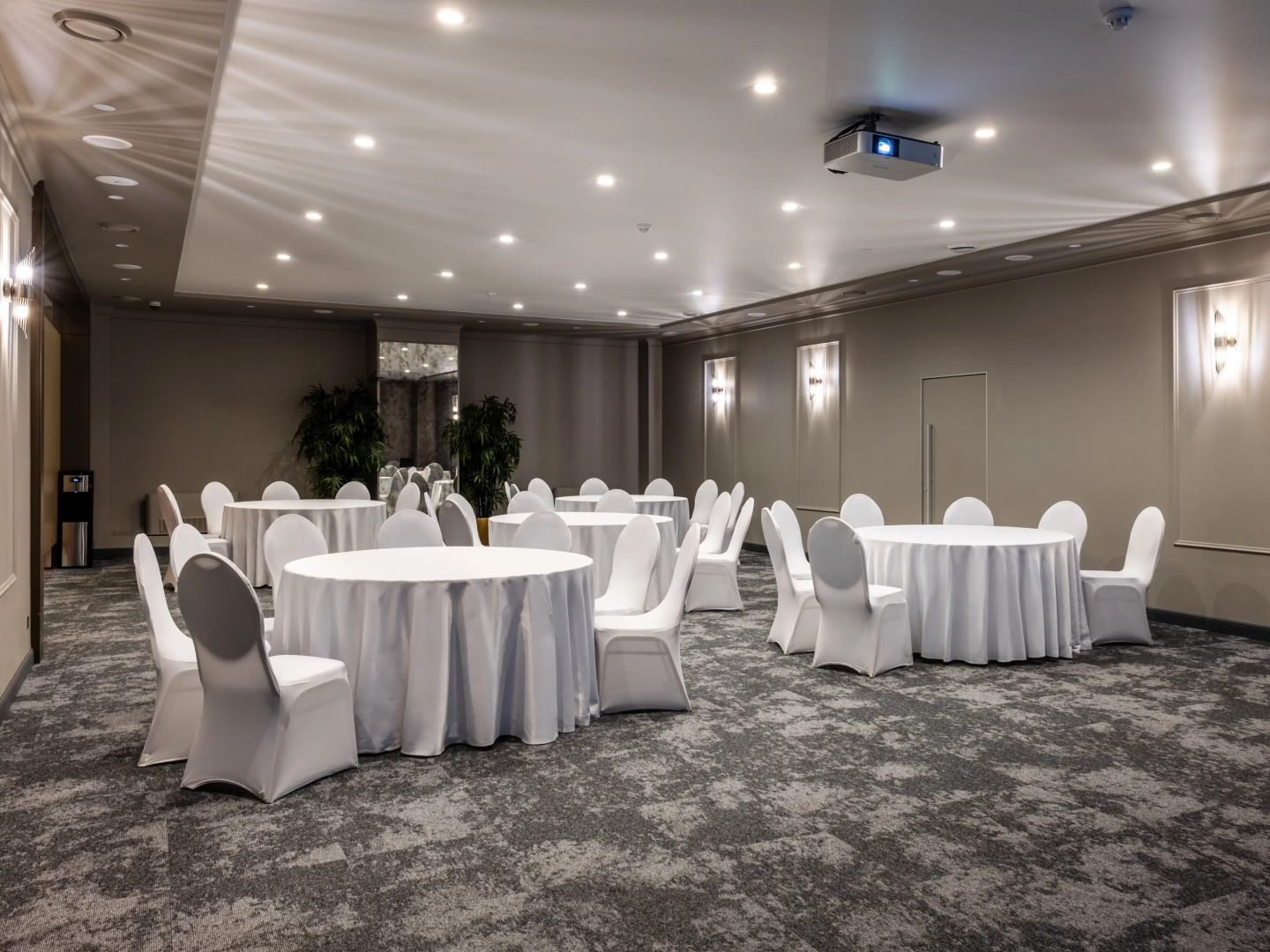 Отель Атриум Палас