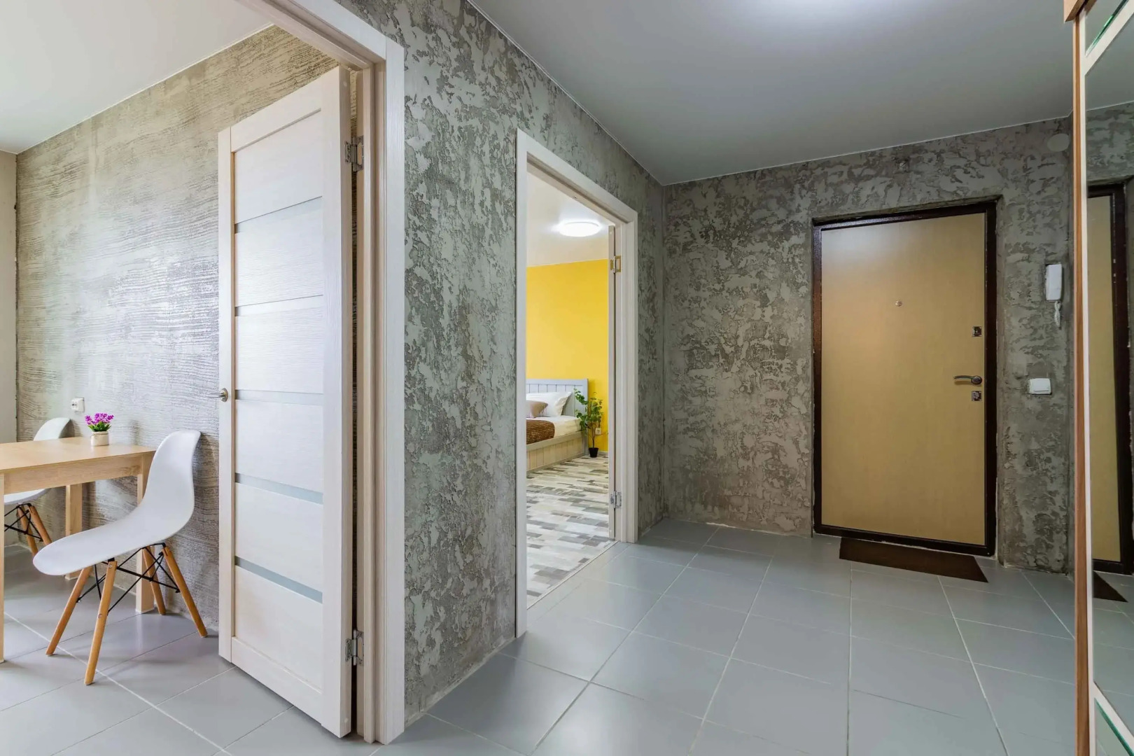 Апартаменты DreamHouse на Спутников