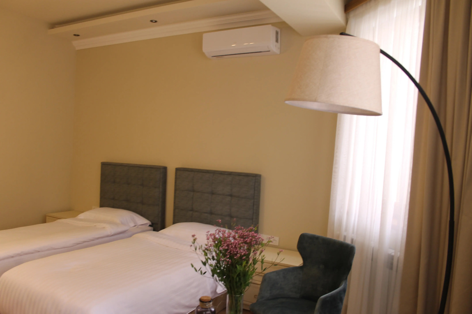 Отель A Hotel Yerevan