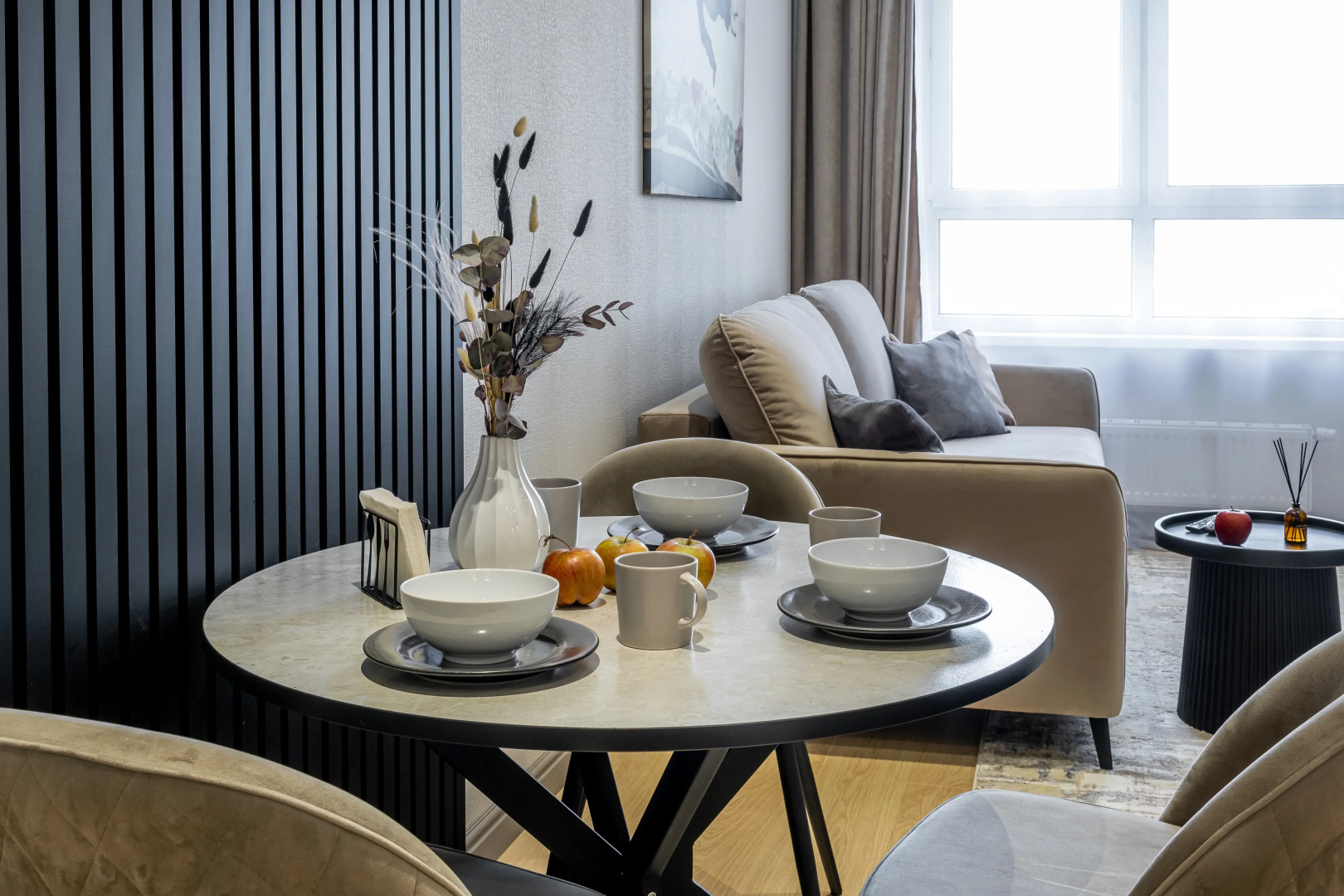 Апартаменты Авторские. Живите в законченном произведение!