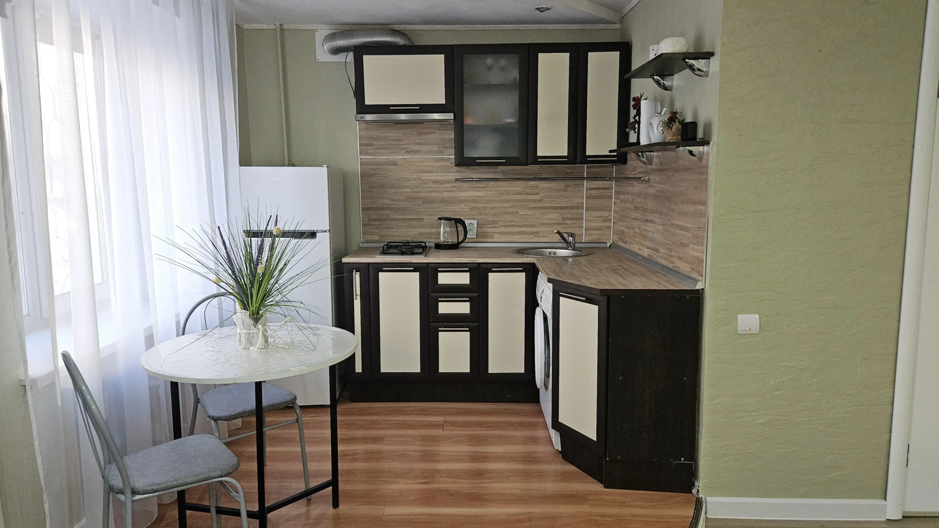 Квартира Луначарского 86