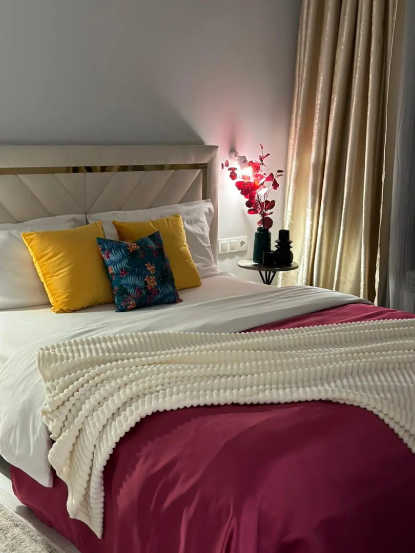 Квартира Светленькое Уютное Гнездышко