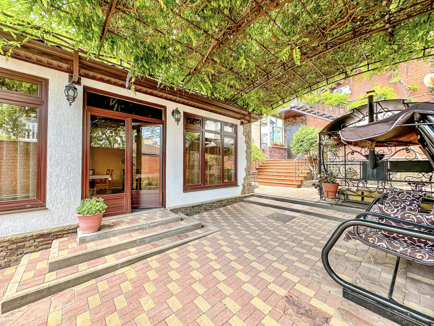 Гостевой дом Ежевика