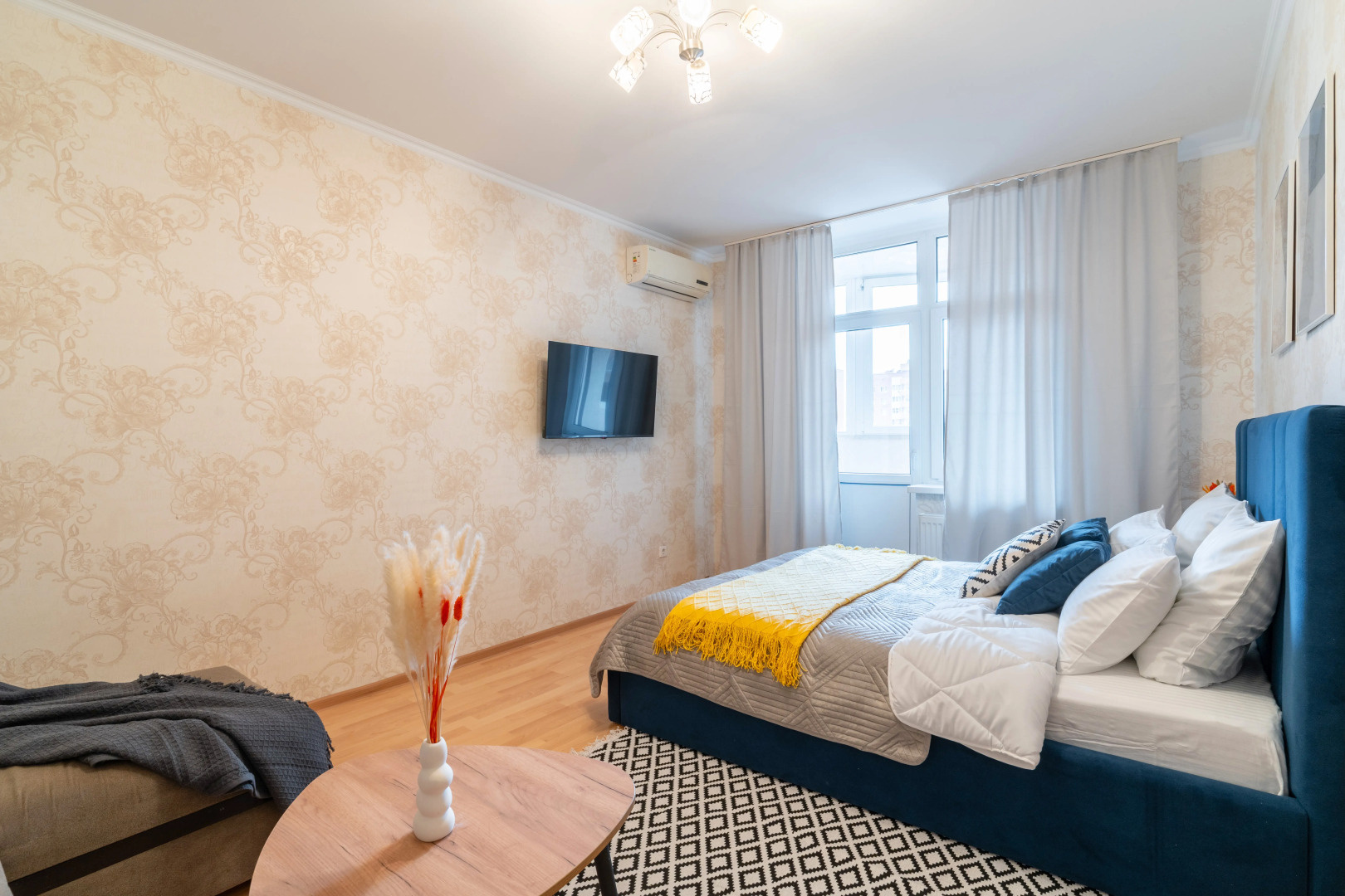 Квартира Мечты от MonAmi в щаге от парка Краснодар для четырех гостей