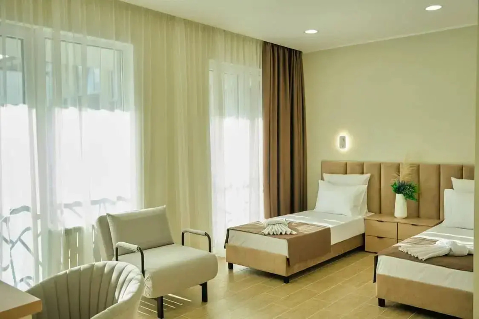 Меблированные комнаты Deus