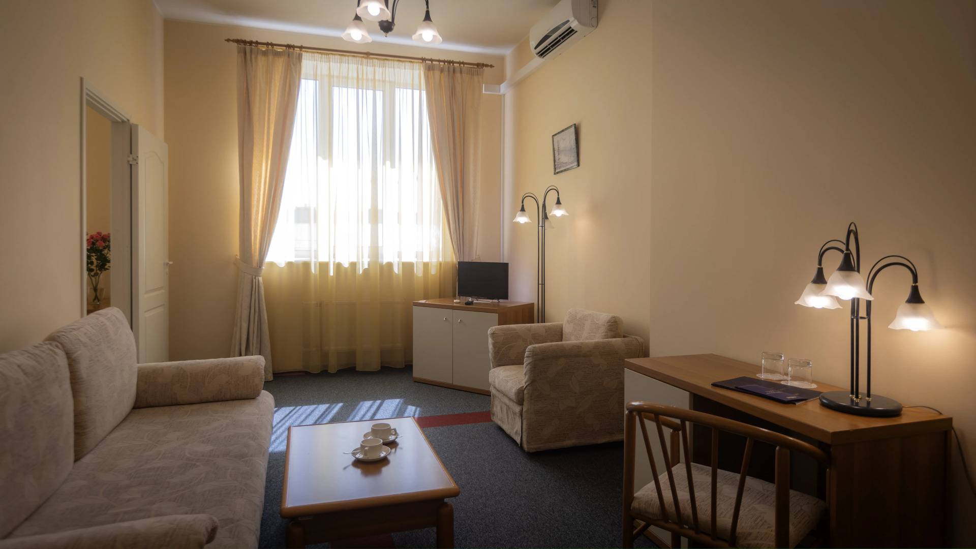 Отель Карпинский