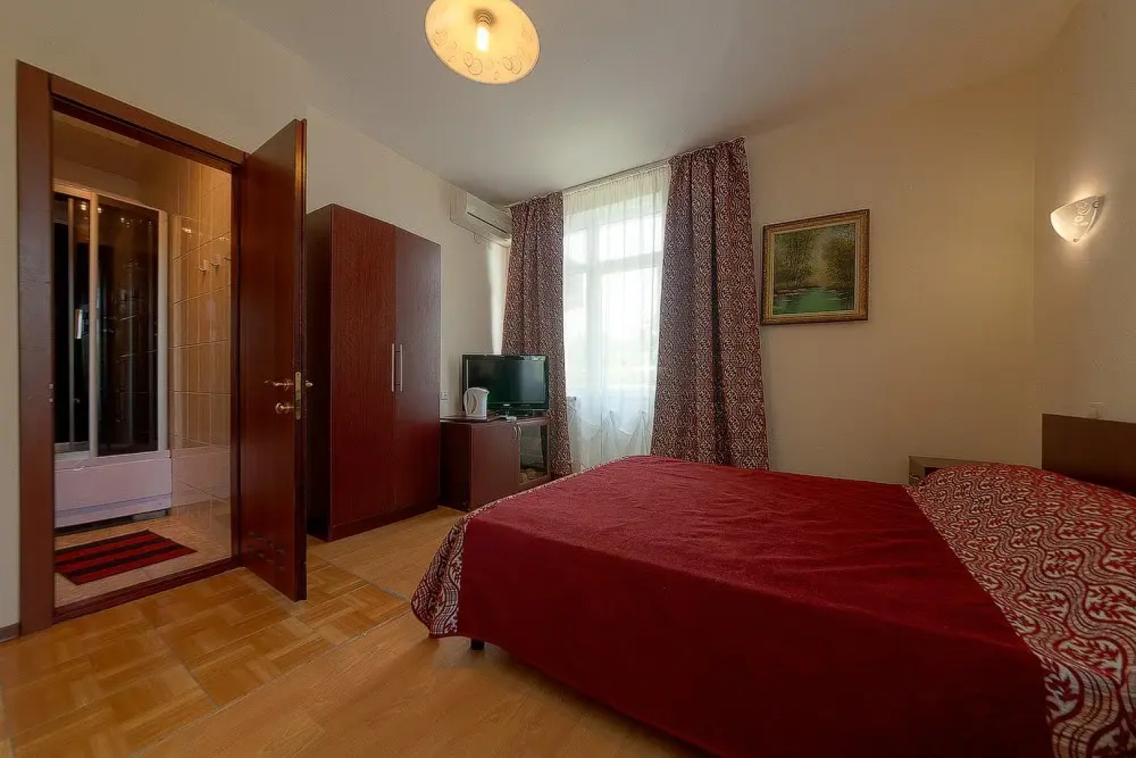 Гостиница Черноморская