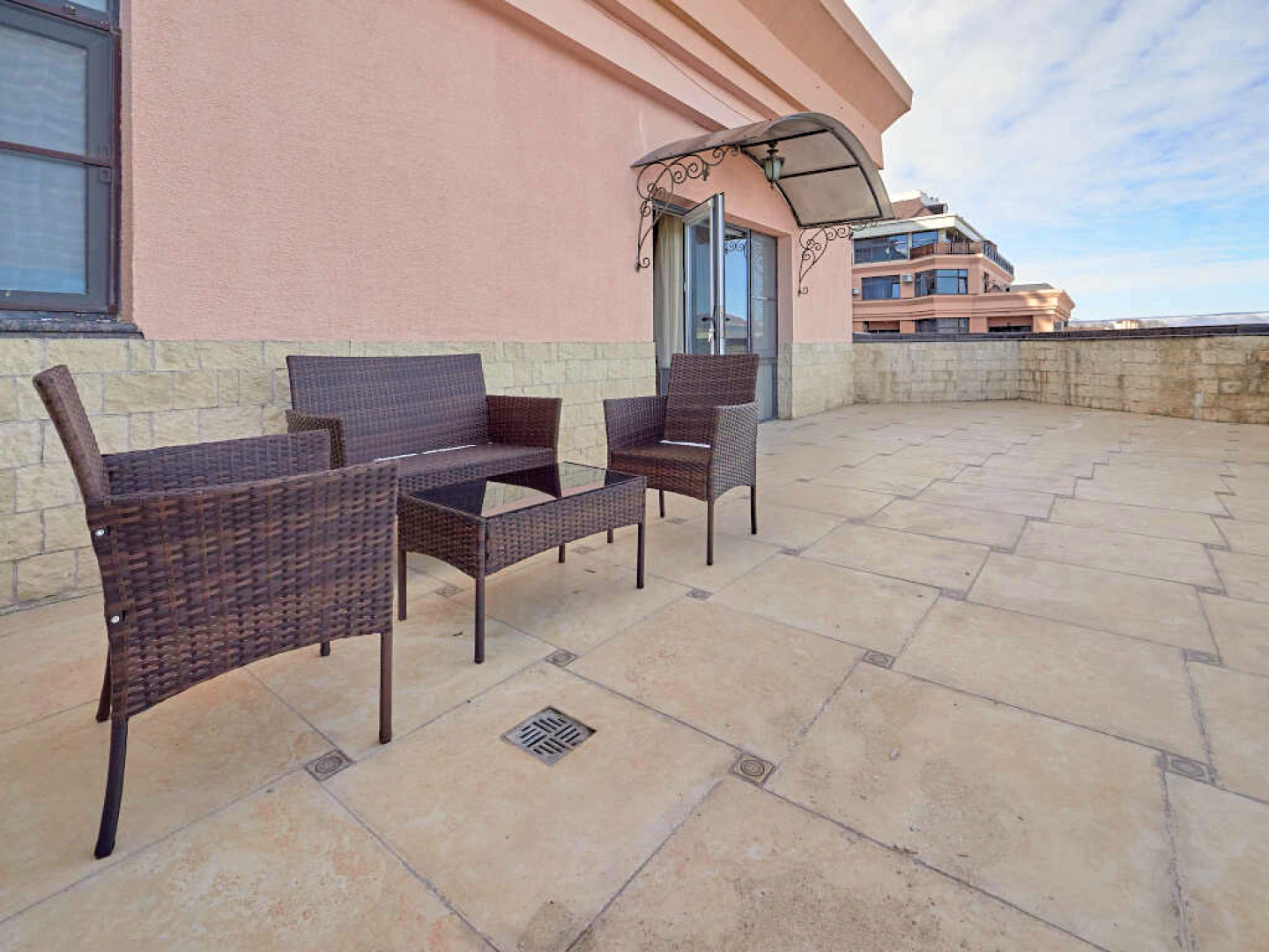 Апартаменты Green Park 91 с террасой