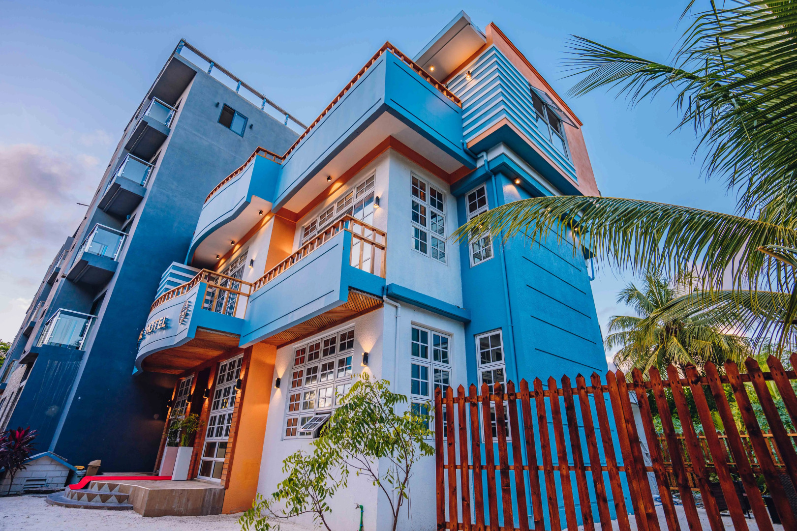 Отель Fuvahmulah Central