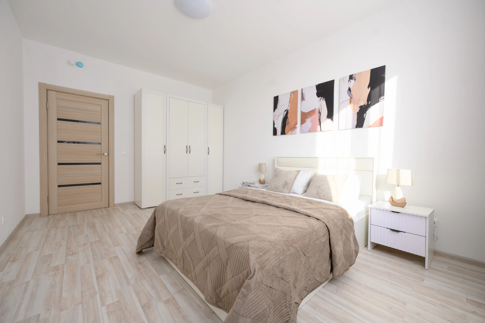 Квартира ApartHause с полным сервисом и авторским дизайном