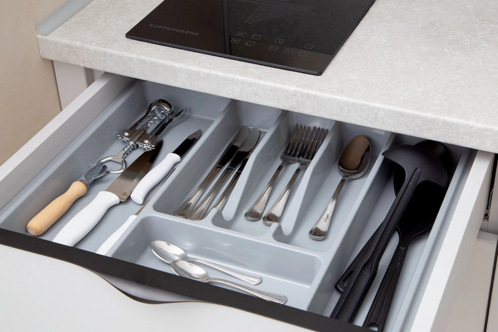 Апартаменты 4Кайф Kristall Studio с видом на море