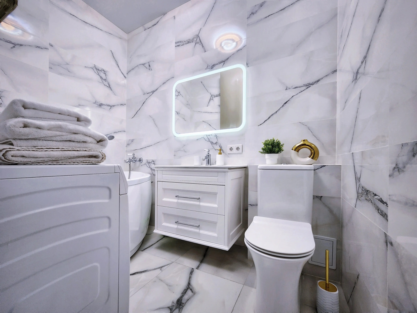 Квартира Уютная на улице Сергея Борзенко